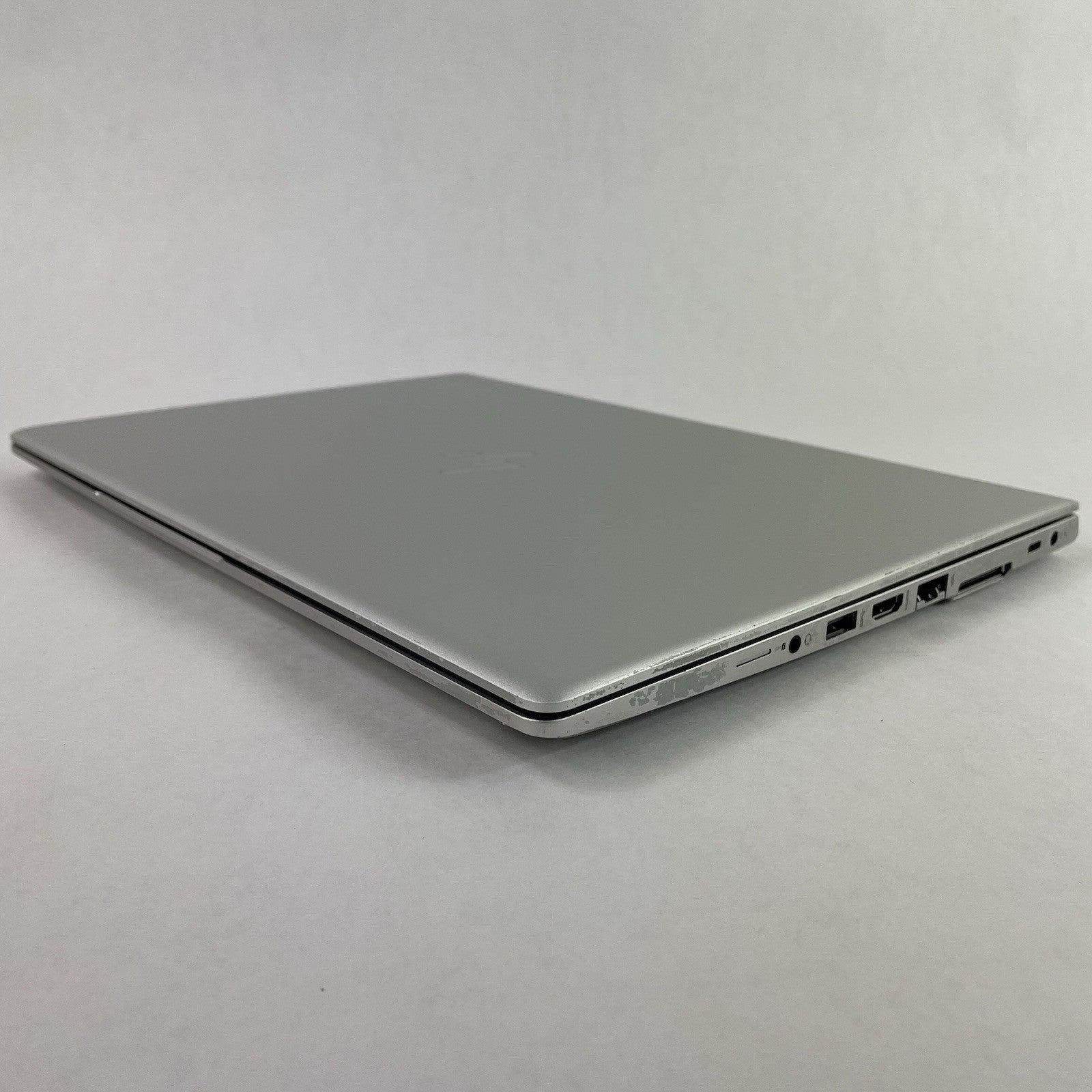 HP EliteBook 840 G6 14" i7-8665U 1.90 GHz 8 GB RAM No SSD/OS/AC - Worn Bottom9