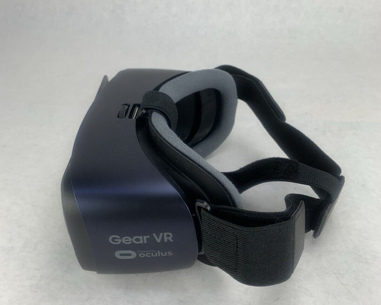 Samsung SM-R323 Gear VR