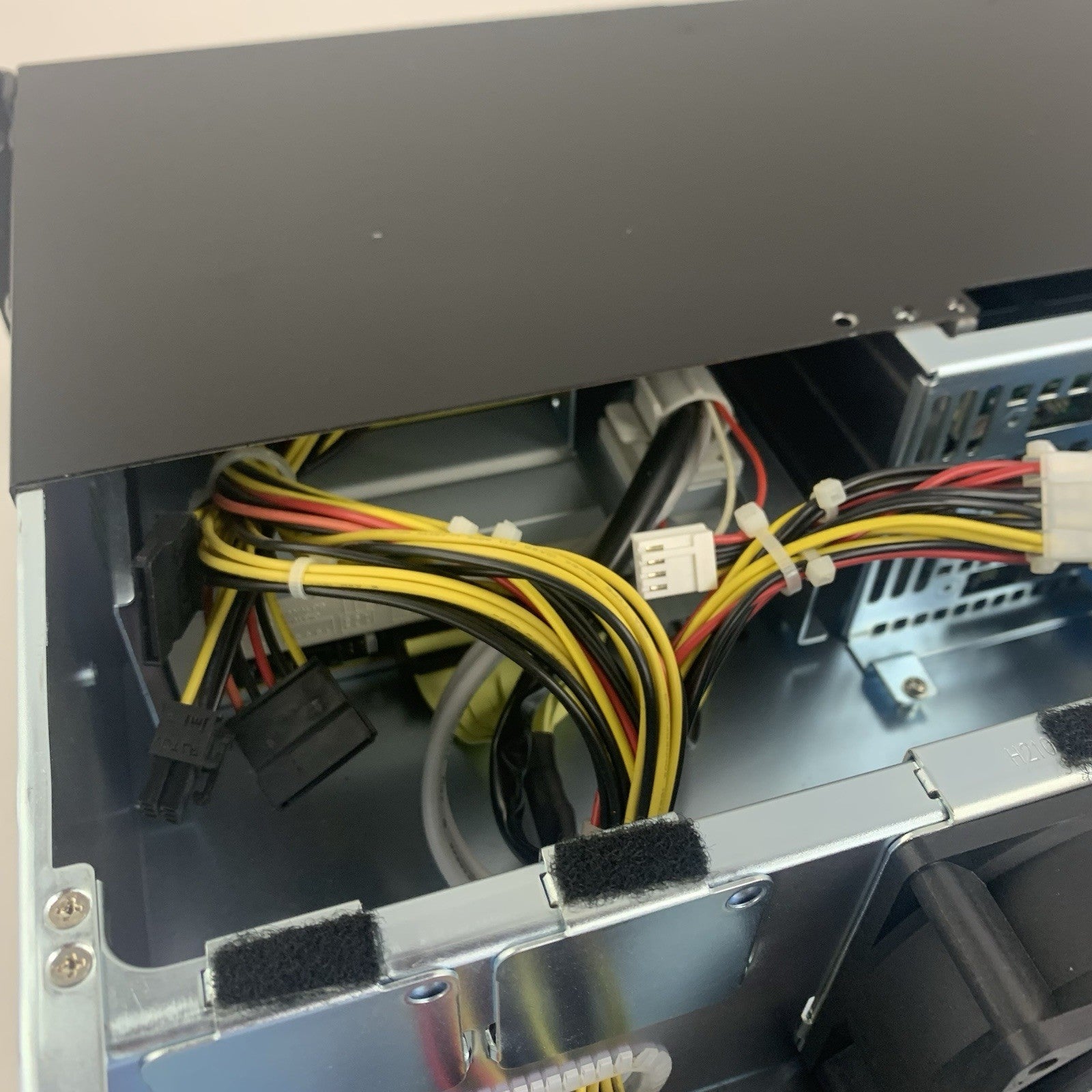 Arca 2100R G2 2U Barebones Server Chassis No MB No Ram No CPU No PSU11