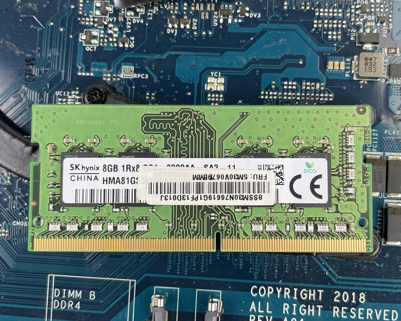 Dell Latitude 5590 15.6" i5-8250U 1.60 GHz 8 GB RAM No SSD/OS/AC/Batt- Bad Front
