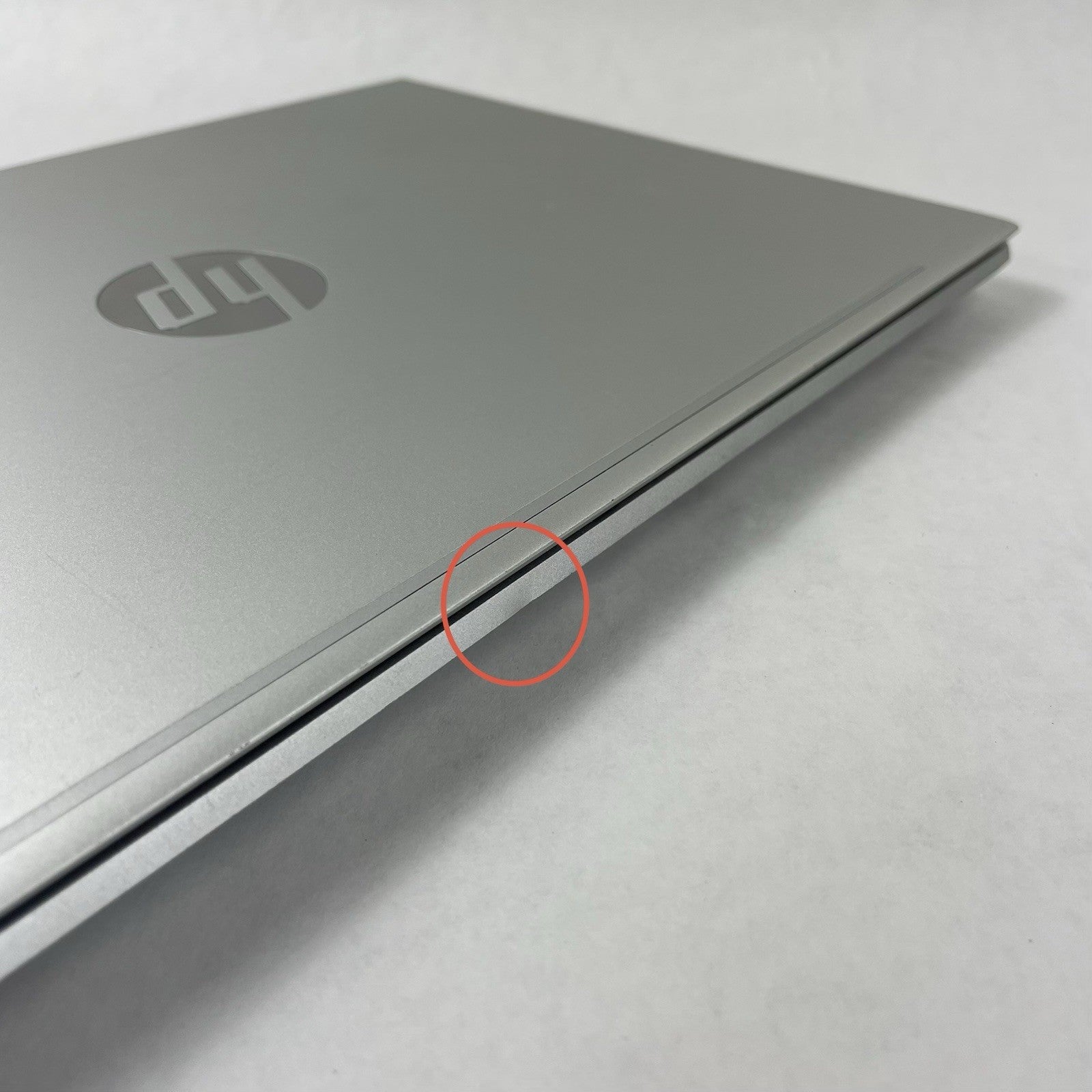 HP ProBook 630 G8 13.3" i7-1165G7 2.80 GHz 8 GB RAM No SSD/OS/AC - Dents14