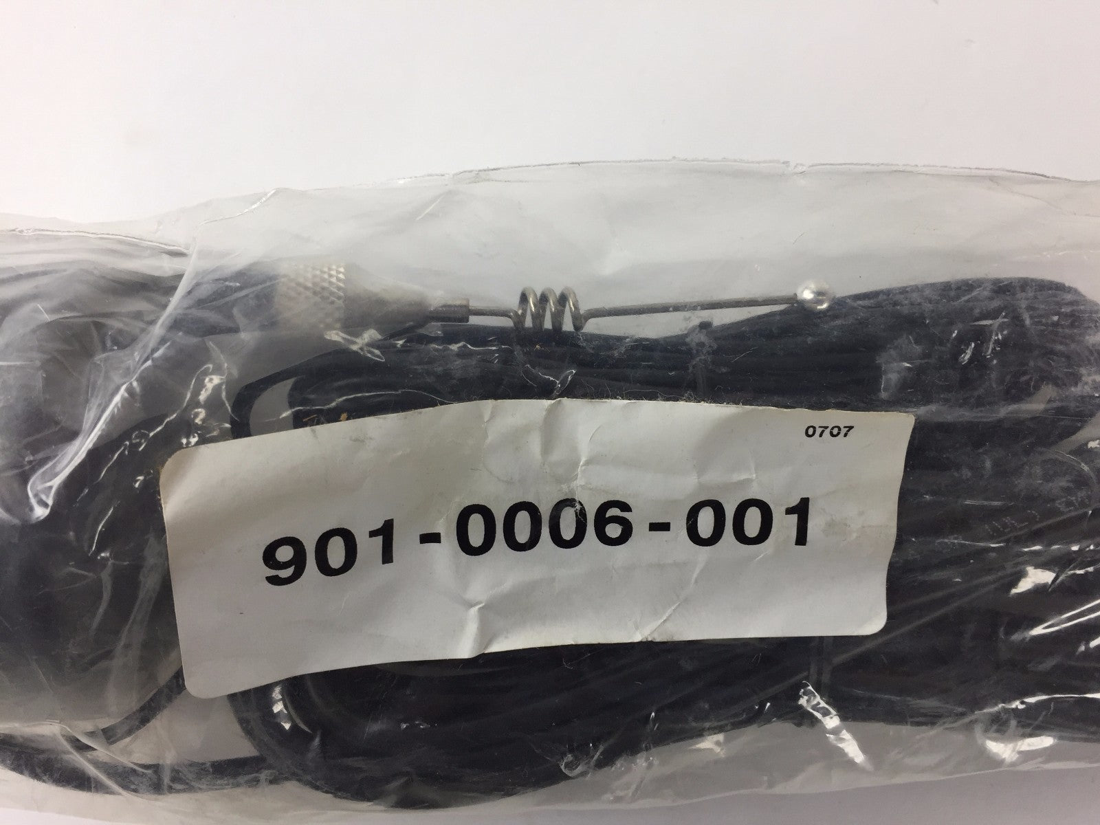 Trimble 901-0006-001 R1 Band Roof Mount Antenna NOS