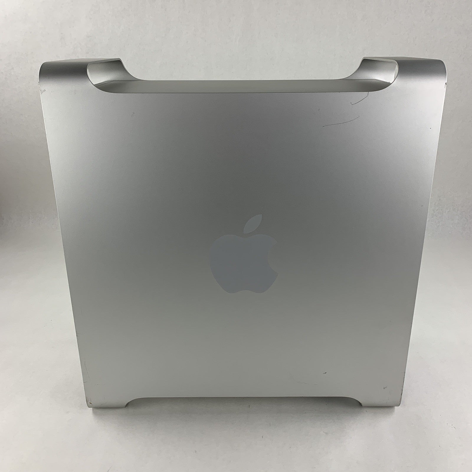 Apple Mac Pro A1186 Dual Intel Xeon 5150 X2 2.66 GHz  x8 512 MB Ram No OS No HDD