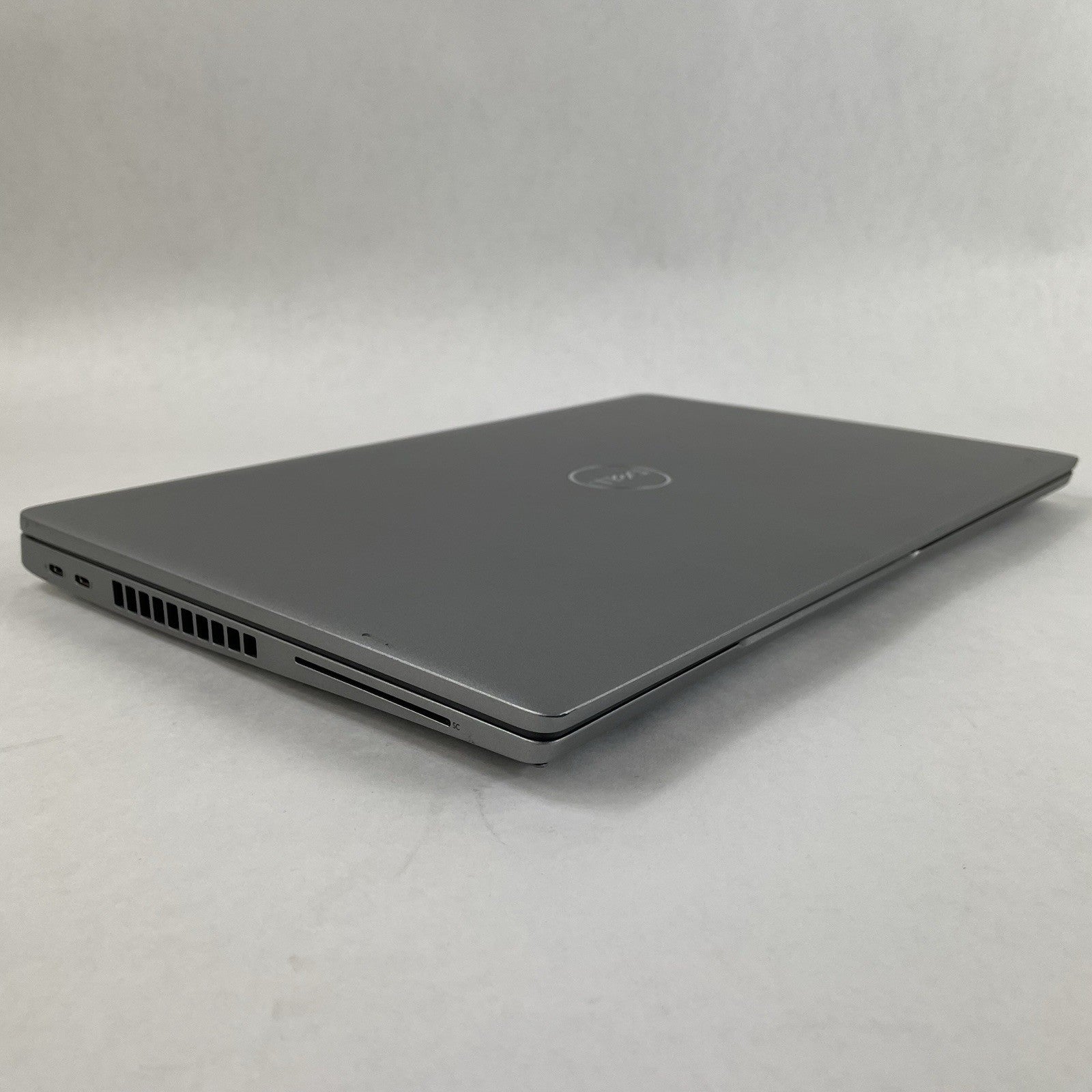 Dell Latitude 5520 15.6" i5-1145G7 2.60 GHz 16 GB RAM No SSD/OS/AC10