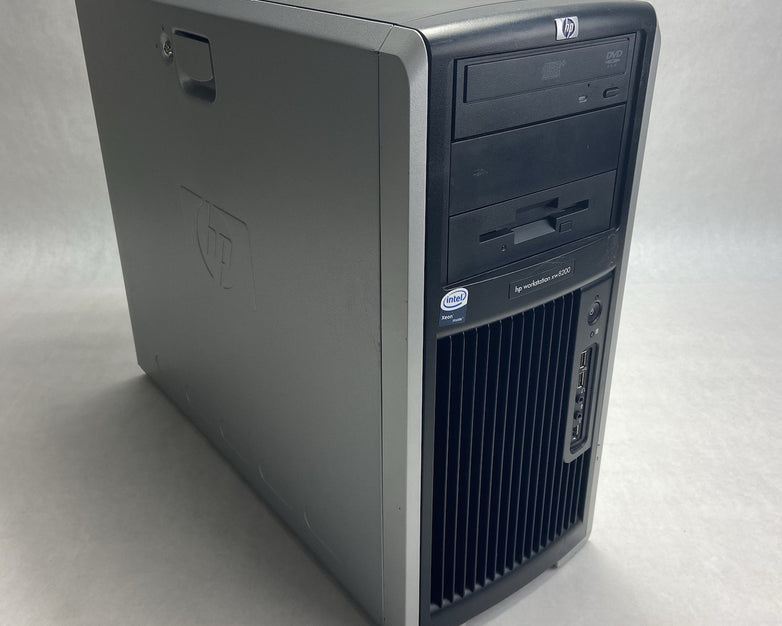 HP Workstation xw8200 MT 2x Intel Xeon 3.2GHz 3GB RAM No HDD No OS Quadro NVS 28