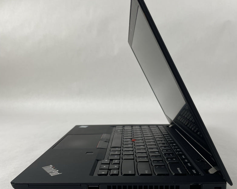 Lenovo ThinkPad T490 14" i5-8365U 1.60 GHz 8 GB RAN No SSD/OS/AC - Chipped Palm