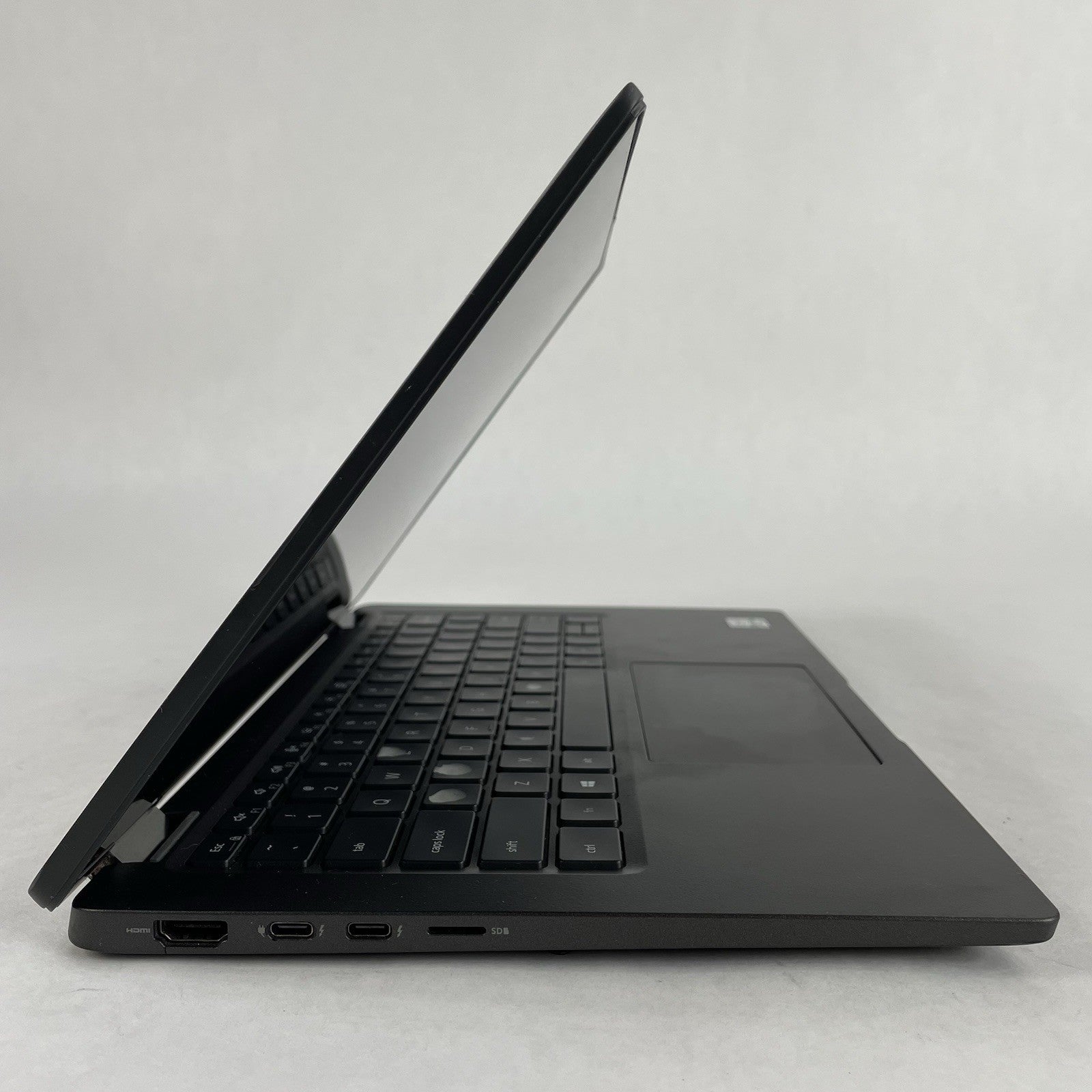Dell Latitude 7410 14" i7-10610U 1.8GHz 16GB RAM No SSD/OS/AC/Batt-Scratched Key7