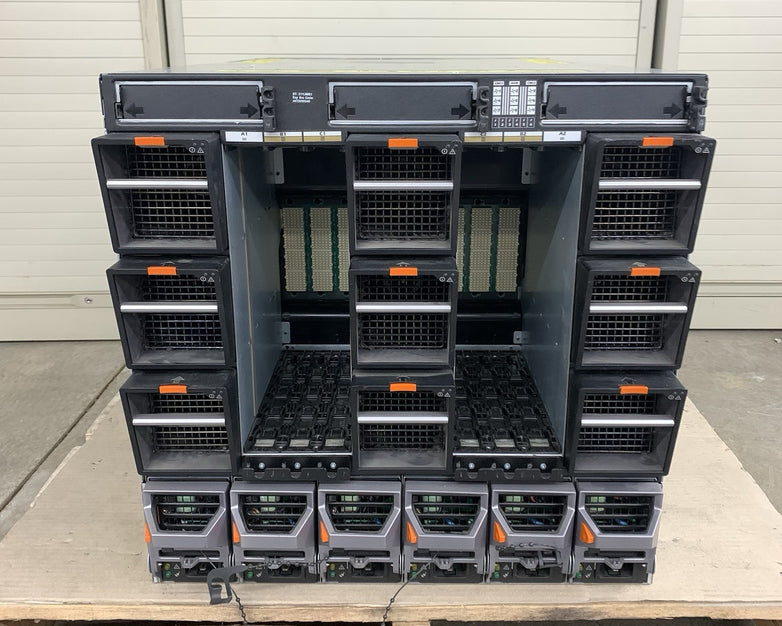 Dell PowerEdge M1000E Blade Server W/ 6x Power Supplies 9x Fans 12x Blanks