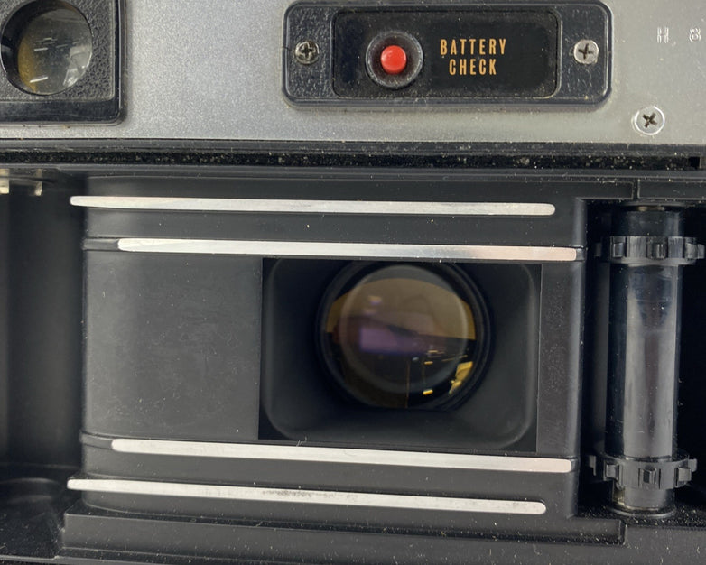 Yashica GSN Electro 35 w/ Yashinon DX 1:1.7 f=45mm Lens - Untested No Film parts