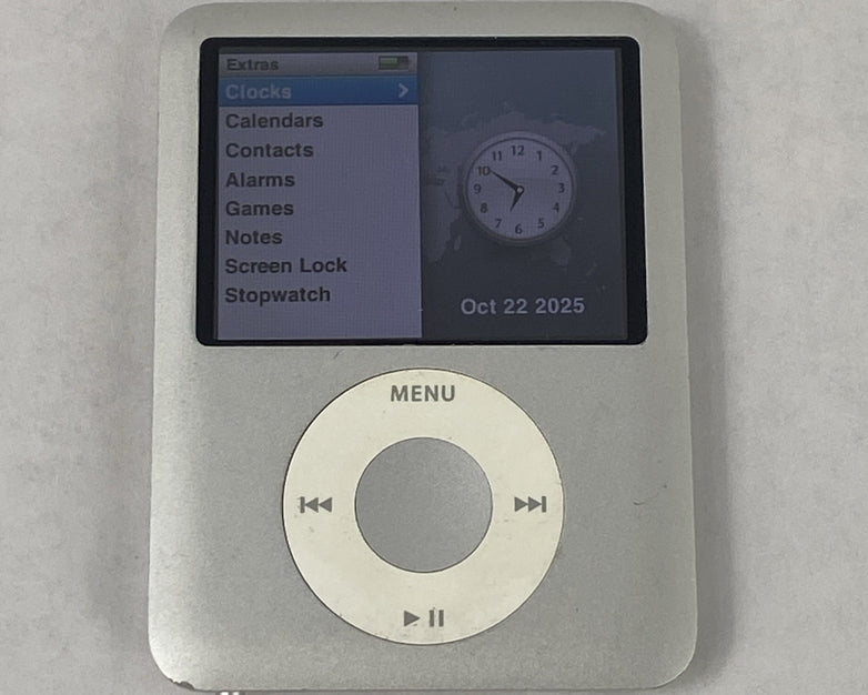 Apple iPod Nano 3rd Gen A1236 8GB Silver v1.1.3