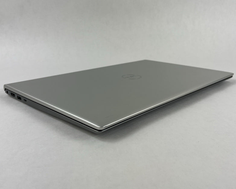 Dell Inspiron 15 5510 15.6" i5-11320H 3.20 GHz 8 GB RAM No SSD/OS/AC