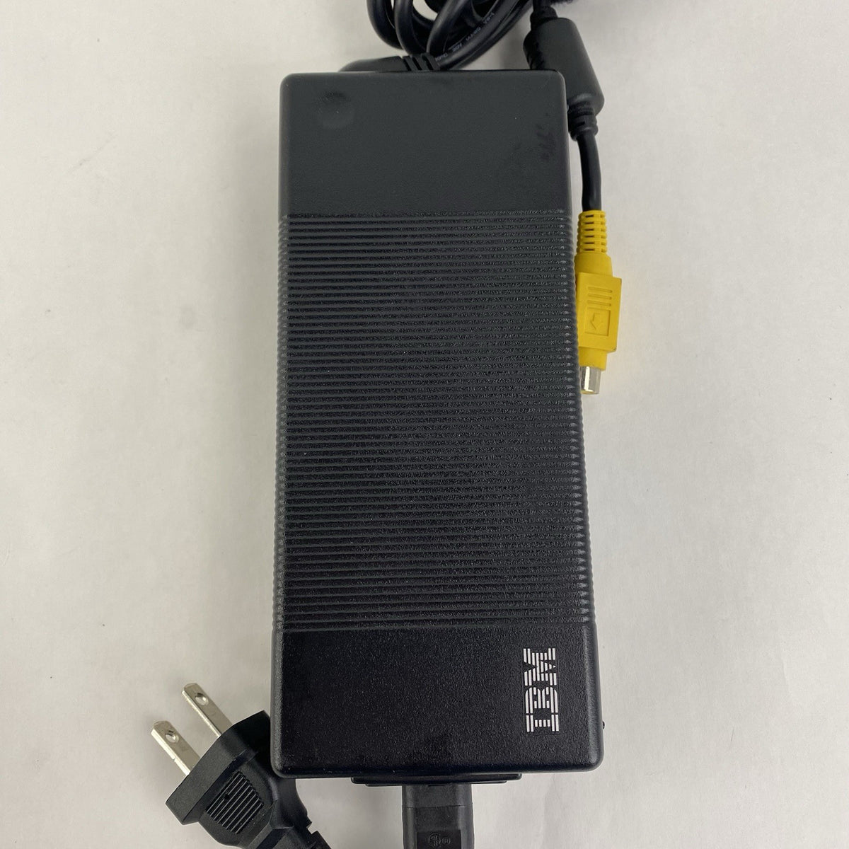 IBM 02K7091 120W 16V 7.5A 4 Pin AC Adapter3