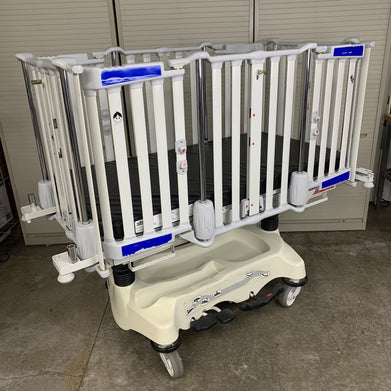 Stryker Cub FL19H Pediatric Crib with Mattress No Handles on Doors No Scale