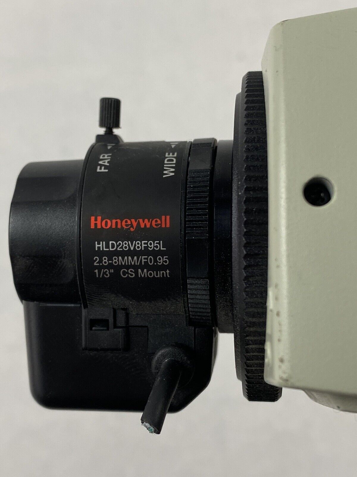 Honeywell HCC484L AC24V CCTV Color Camera 1/3" 2.8-8mm Lens For Parts or Repair