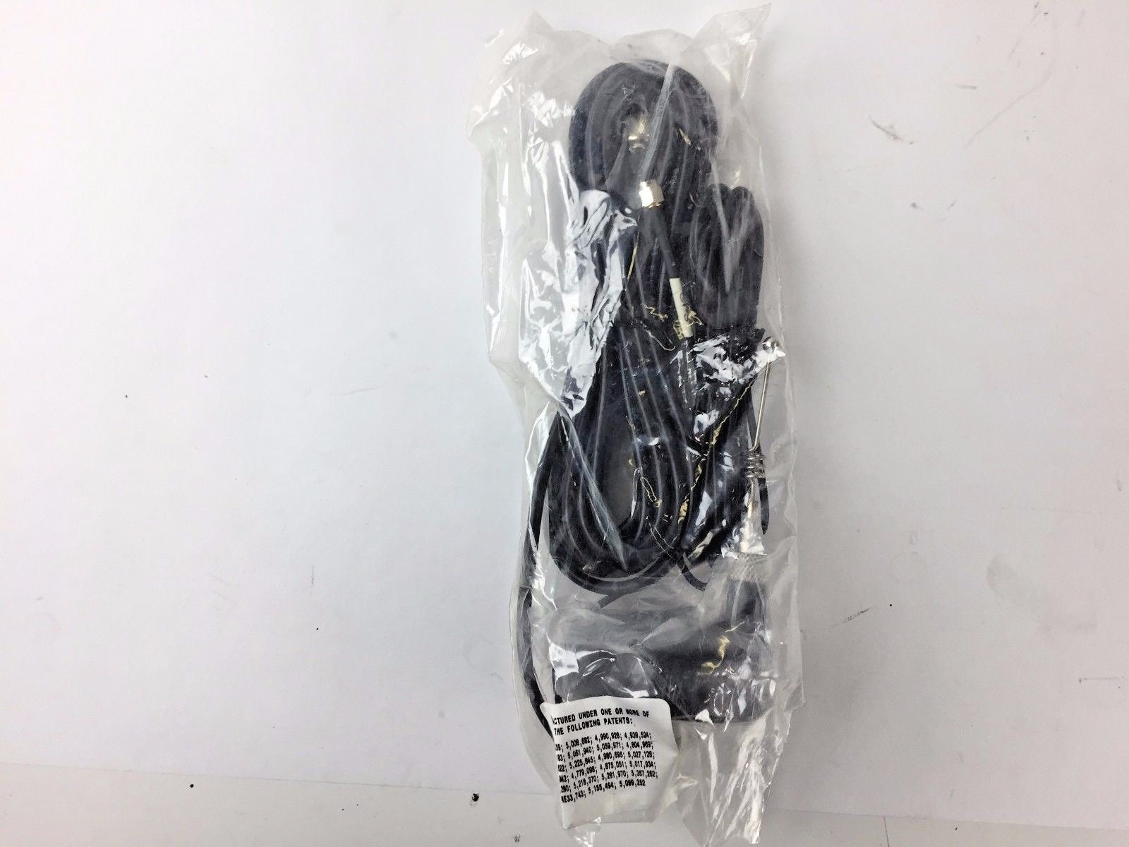 Trimble 901-0006-001 R1 Band Roof Mount Antenna NOS