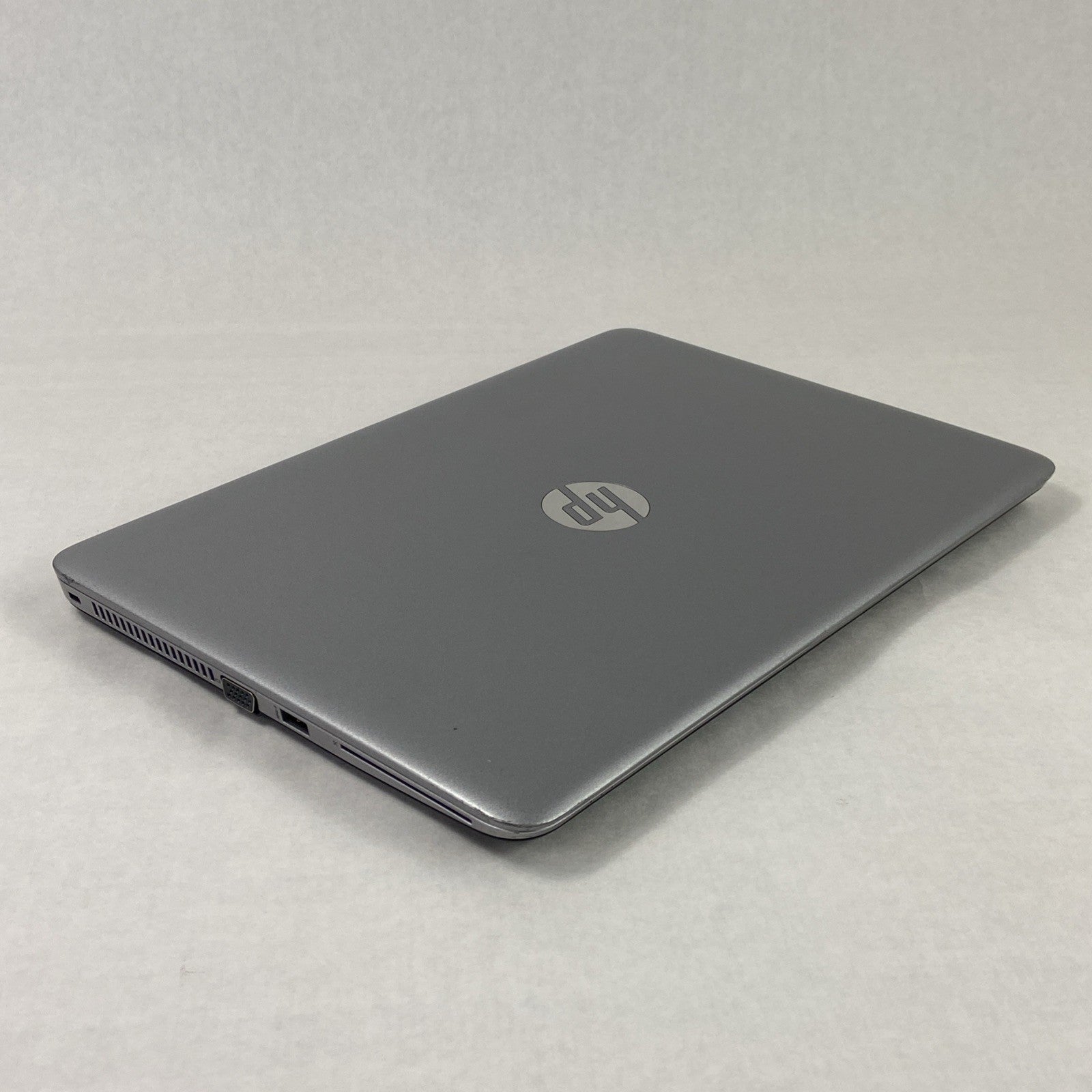 HP EliteBook 840 G3 Core i5-6300U 2.4 GHz 8GB RAM 14" No Battery No HDD No OS