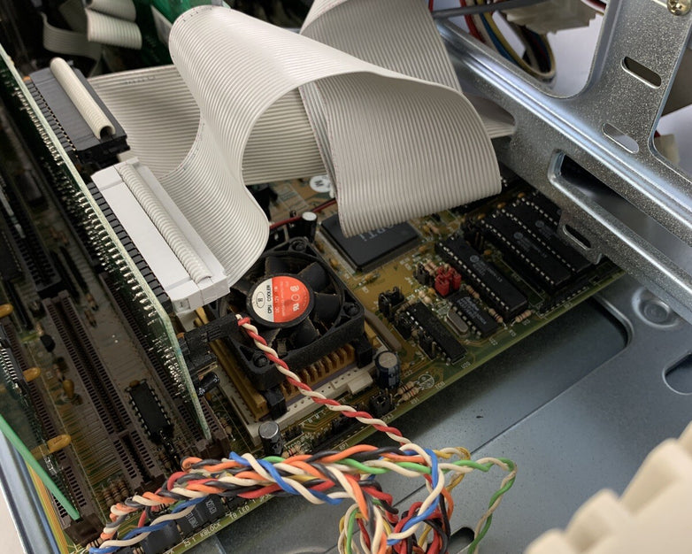 Win 486 GTB4XC-DT-VLB Vintage Desktop 80486 DX2 66.6 MHz 16 MB Ram No OS No HDD