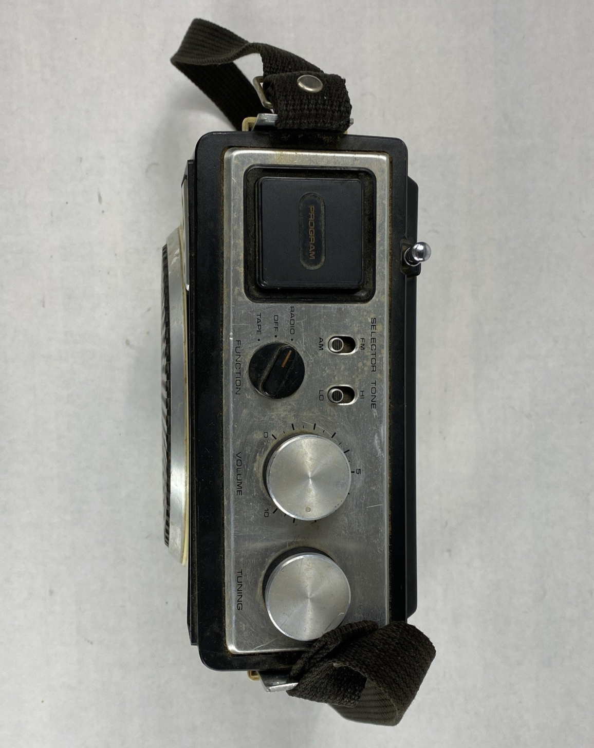 Lloyd's V-150 Vintage AM/FM 8 Track Player Untested