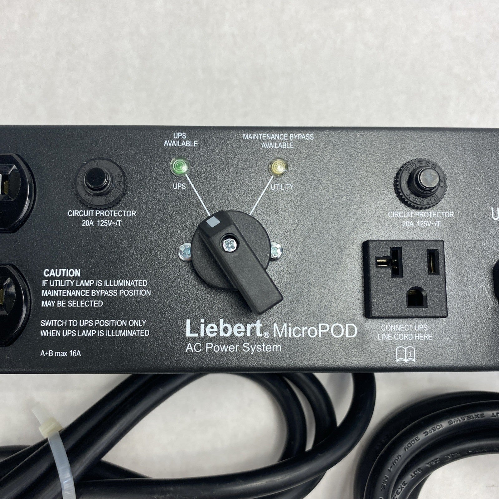 Vertiv MP2-120C Liebert MicroPOD AC Power System 120V 16A Right Angle NEMA 5-20P3