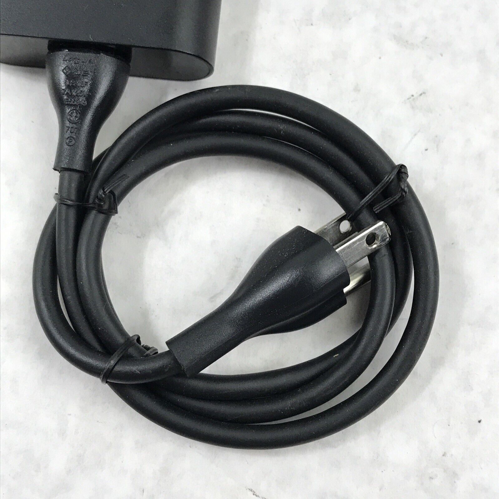 Dell 06C3W2 LA90PM130 90W 19.5V Slim AC Adapter Charger 0C9HYX