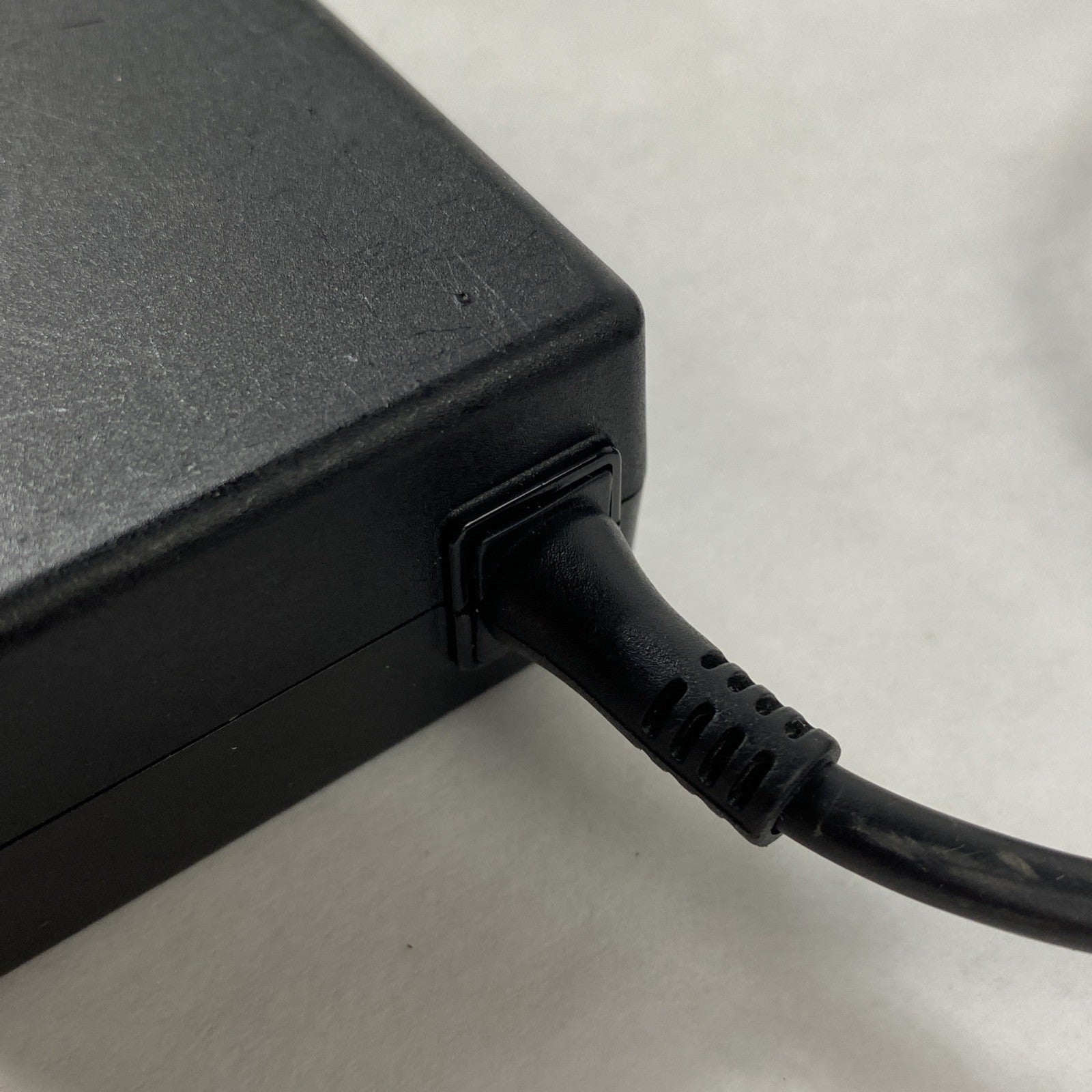 HP TPN-CA16 65W 19.5V 3.33A 4.5mm Laptop AC Adapter w/ Power Cord - Lot of 57