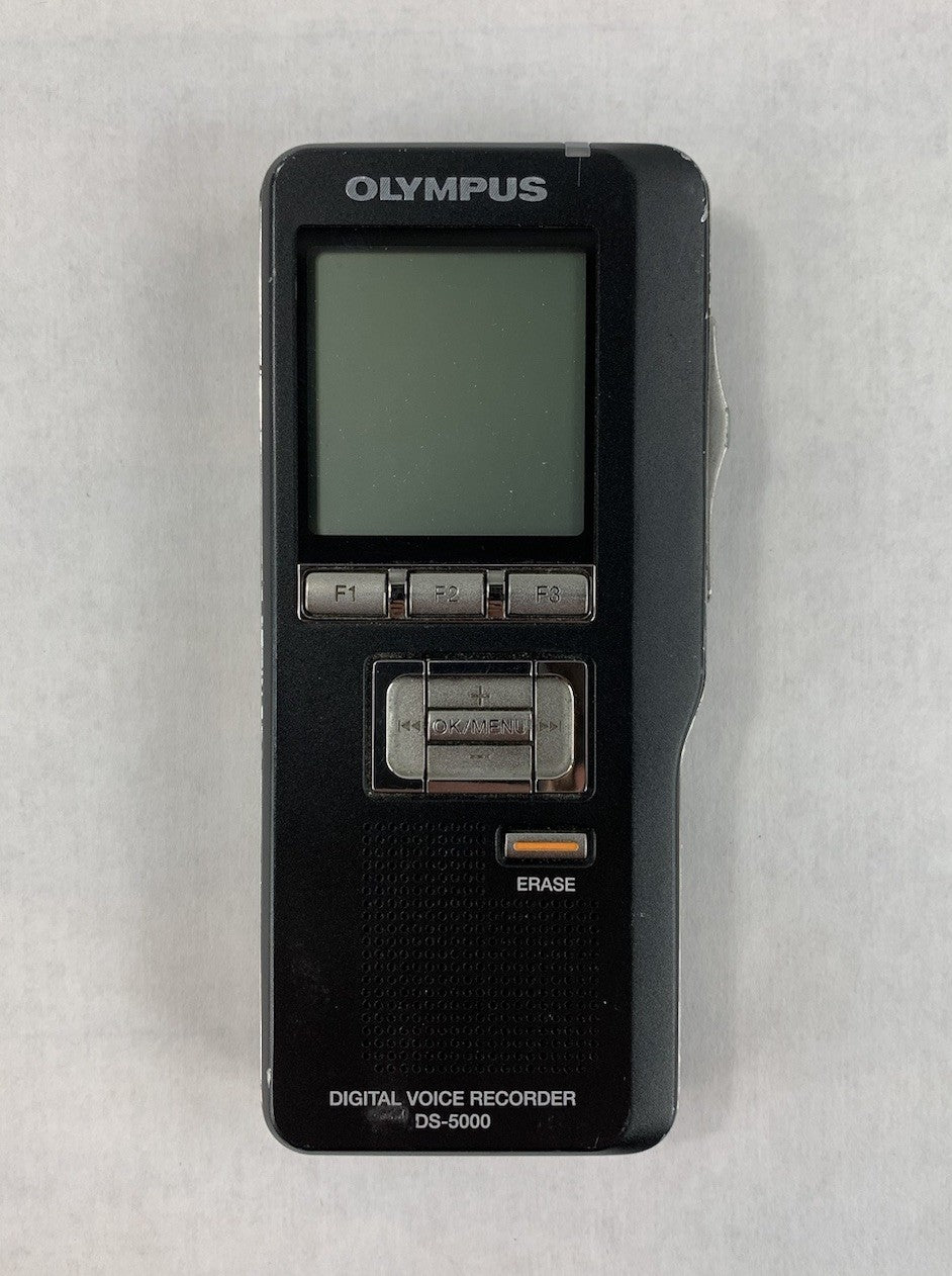 Olympus DS-5000 Digital Voice Recorder With Case and Charging Cradle