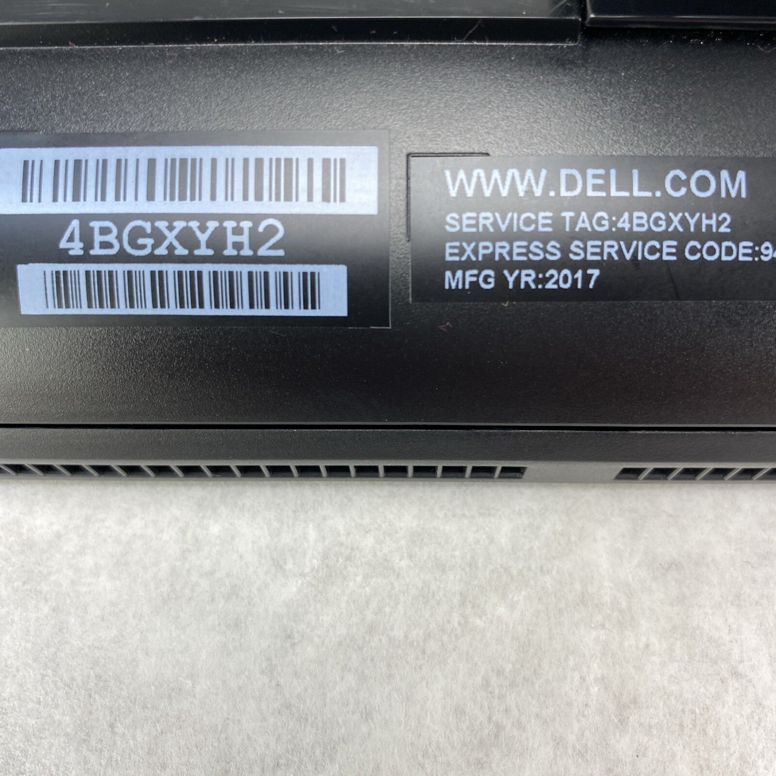 Dell Inspiron 22-3265 21.5" Touch  AIO AMD E2-7110 1.80GHz 4GB RAM No HDD OS