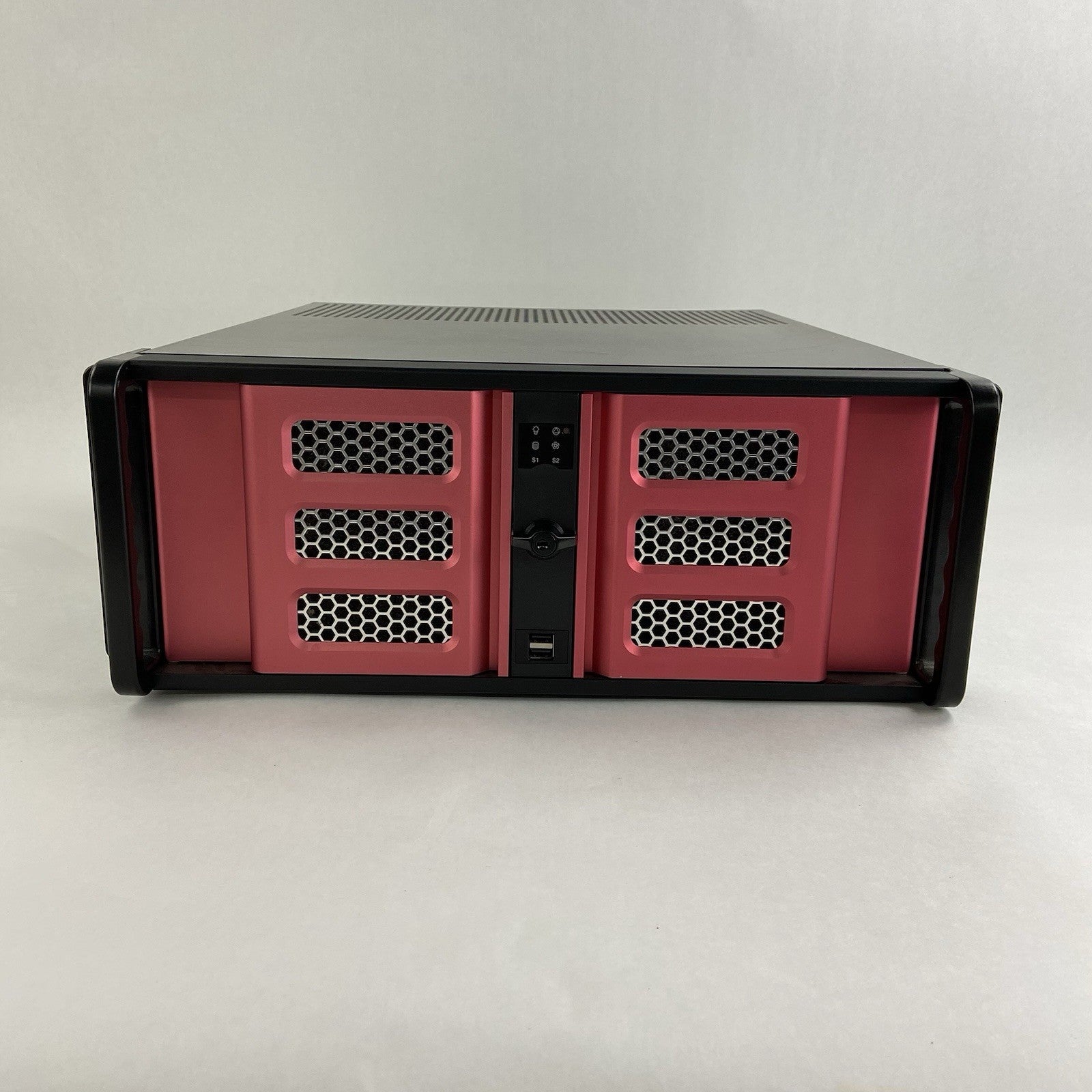 iStarUSA D-400SE-RD 4U Compact Computer Rackmount Chassis Thermaltake 500W PSU1