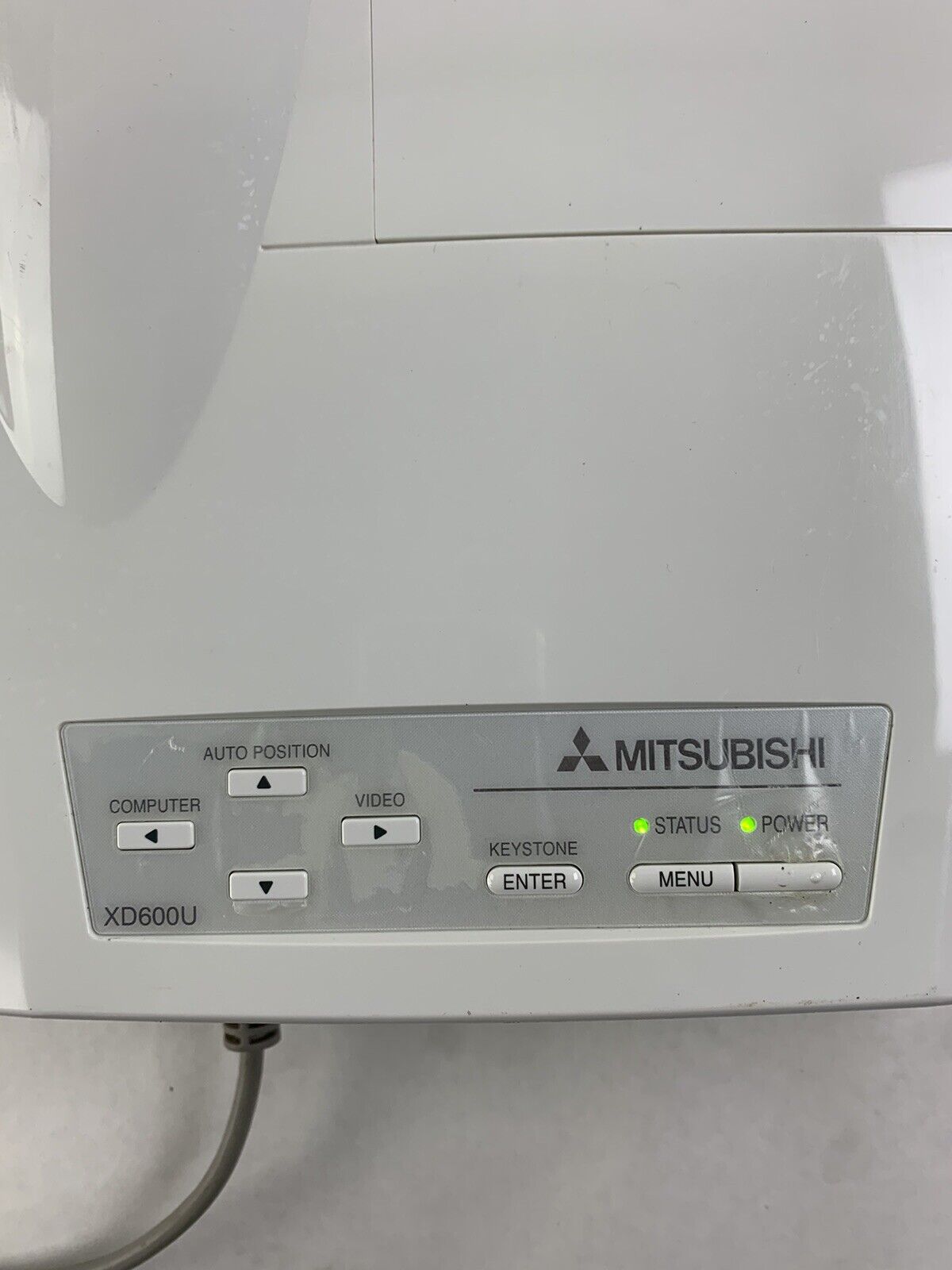 Mitsubishi XD600U Projector