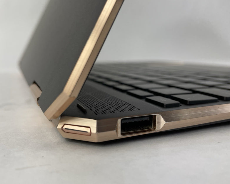 HP Spectre x360 13.3" i7-8565U 1.80 GHz 8 GB RAM No SSD/OS/AC/Batt - READ