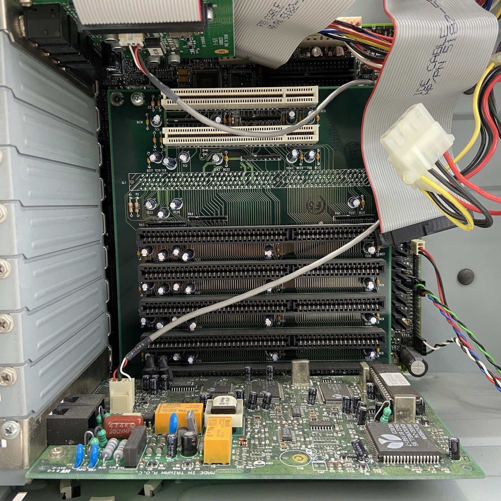 HP Pavilion 7270 MT Intel Pentium 166MHz 48MB RAM No HDD No OS10