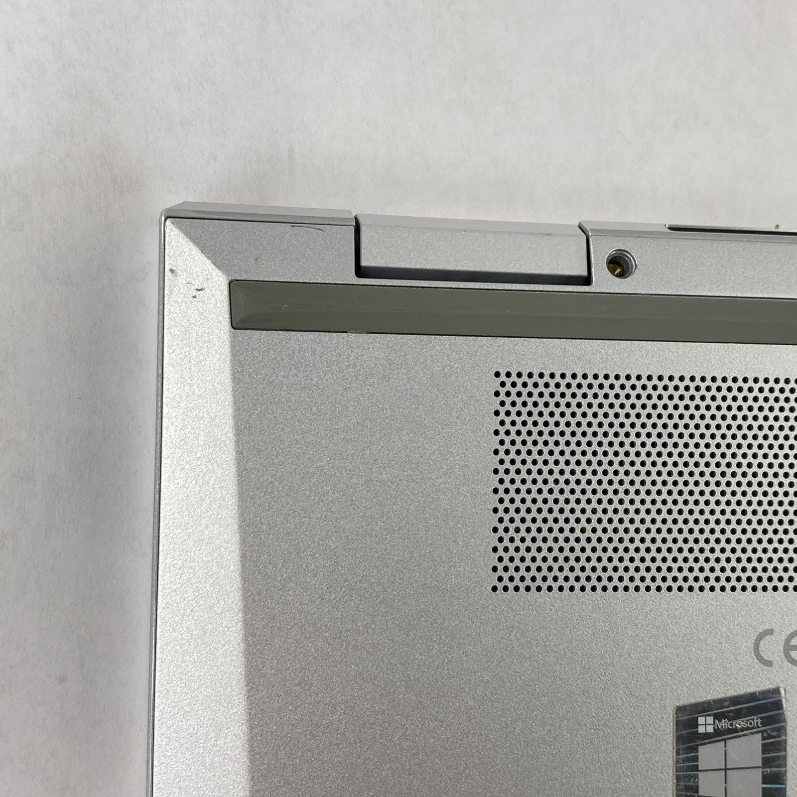 HP EliteBook x360 1030 G8 13.3" Touch i7-1185G7 3.00 GHz 16 GB RAM No HDD No OS