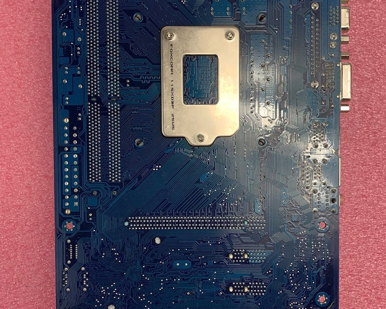 Gigabyte GA-B75M-D3V Motherboard Intel Core i3-3220 3.3GHz 8GB RAM No Shield