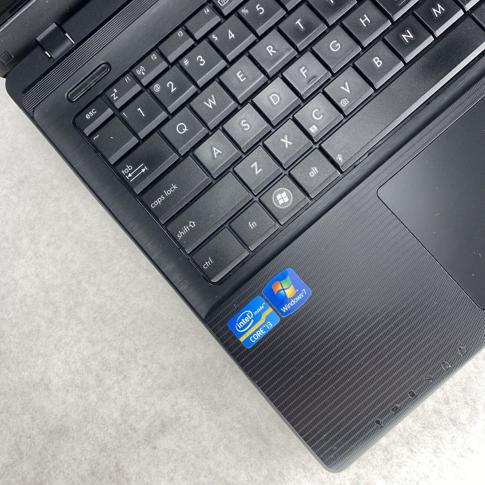Asus X55C-XH31 15.6" Notebook Intel Core i3-2328M 2.20GHz 4GB RAM No AC HDD OS