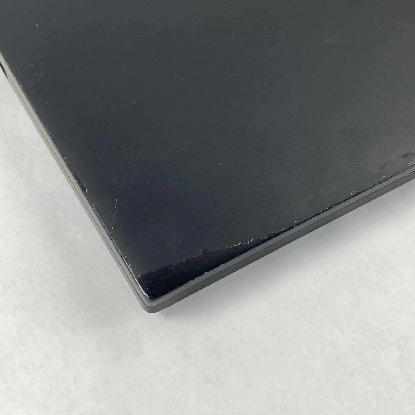 Dell Latitude 7390 2 in 1  13.3" Touch i5-8350U 1.7GHz 8GB RAM No Battery/HDD/OS