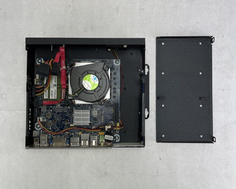 Intel DH61AG Media PC Intel Core i3-3220 3.3GHz 4GB RAM No HDD No OS