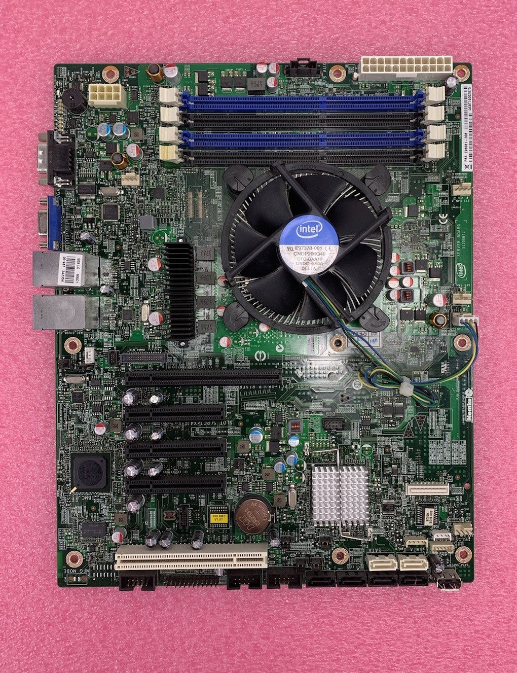 Intel S1200BTL Intel Xeon E3 1220 3.1GHz No RAM w/ Shield
