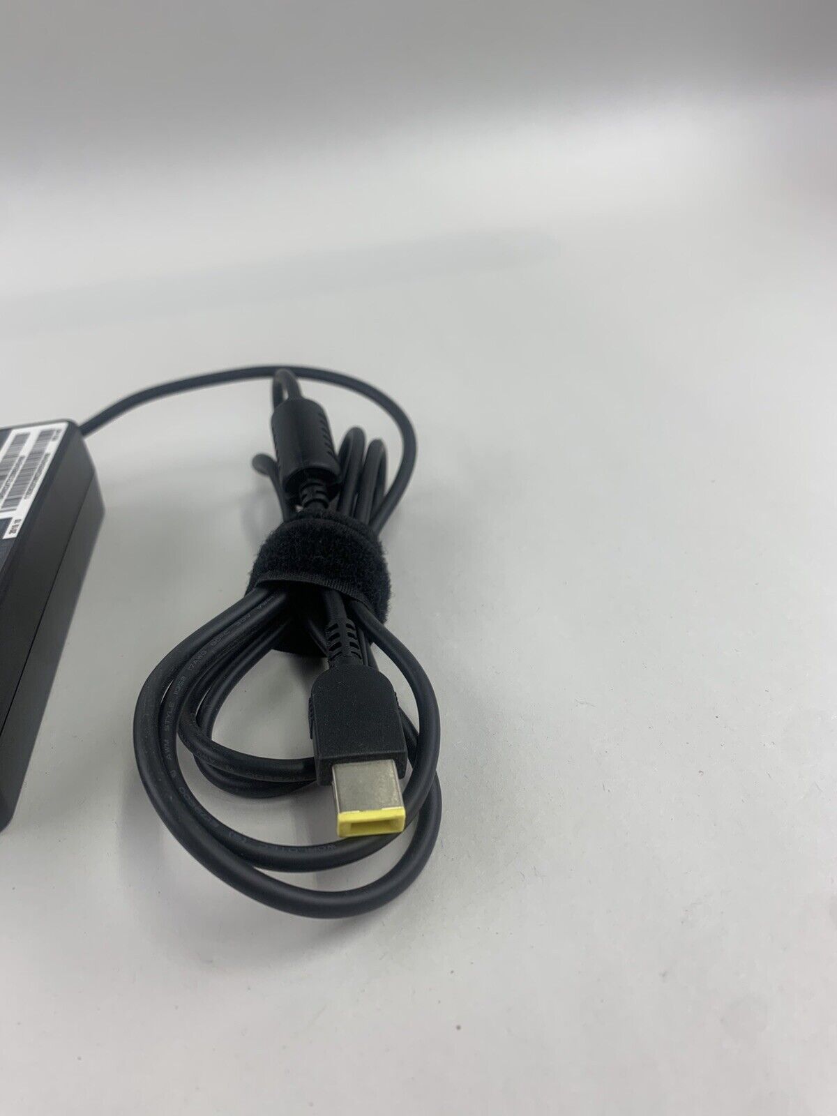 Mixed Lot of 4 Lenovo ADLX90NCC2A ADLX90NLC2A ADLX90NDC3A AC Adapter