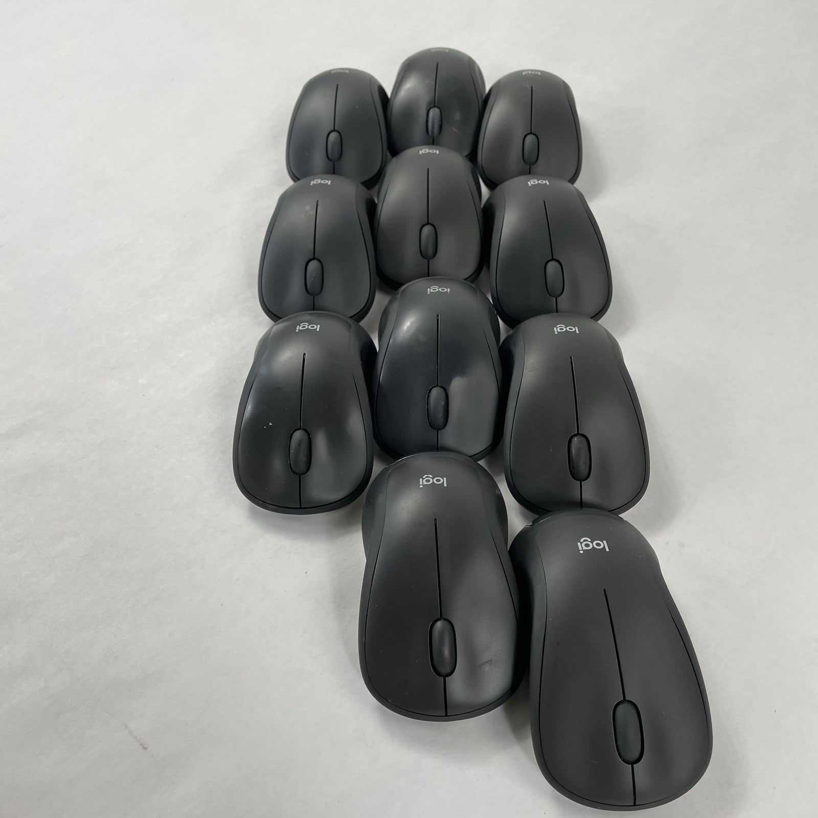 Logitech M310 Wireless Mouse 2.4 GHz Connectivity Lot of 11