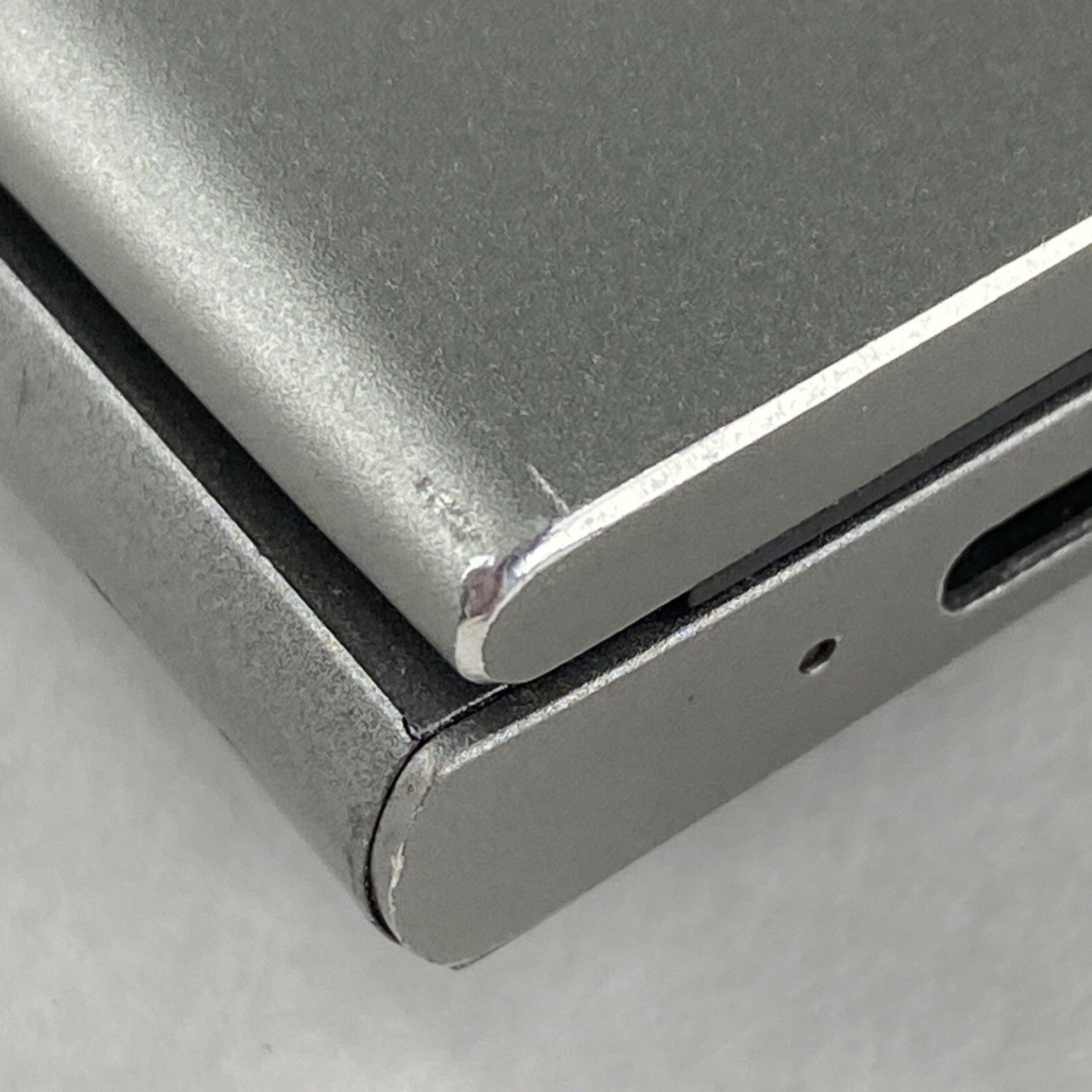 Lenovo ThinkBook 14p G2 AMD Ryzen 7 5800H 3.2GHz 16GB RAM 14" No Batt. No HDD/OS