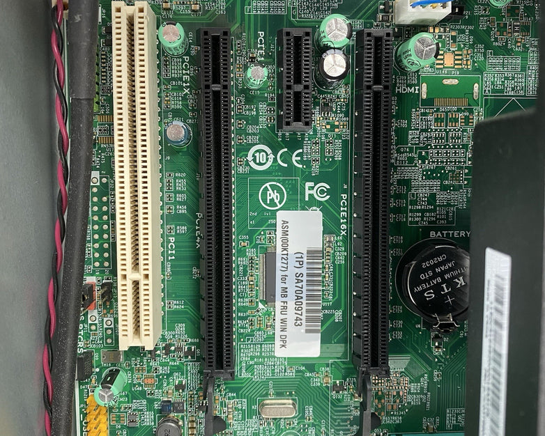 Lenovo ThinkCentre M93p SFF Intel Core i5-4570 3.2GHz 8GB RAM No HDD No OS