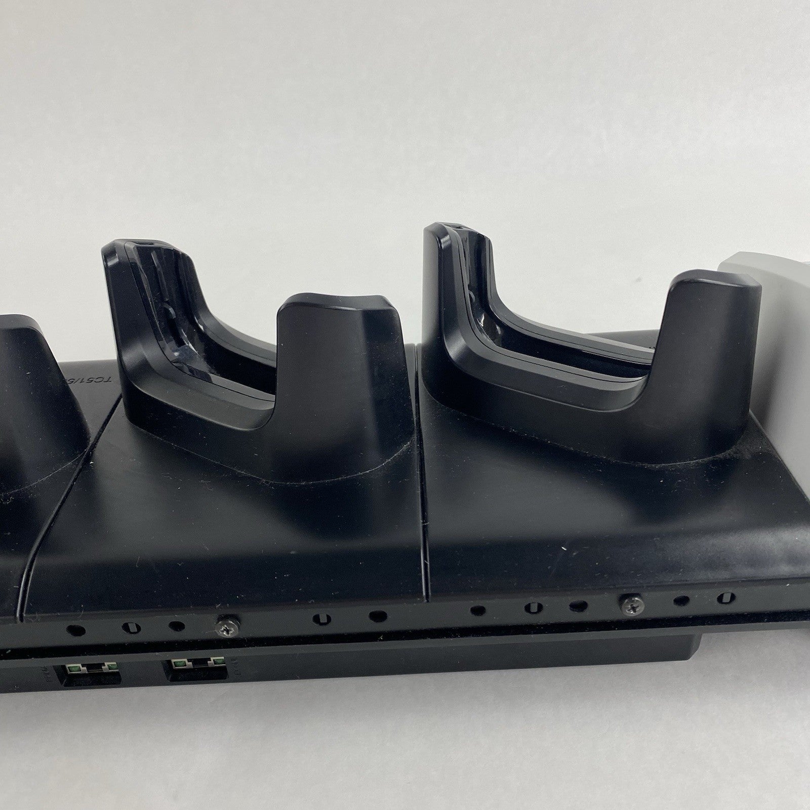Zebra BASE-CRD-5SL-01 Charging Station Black/ White No Cords10