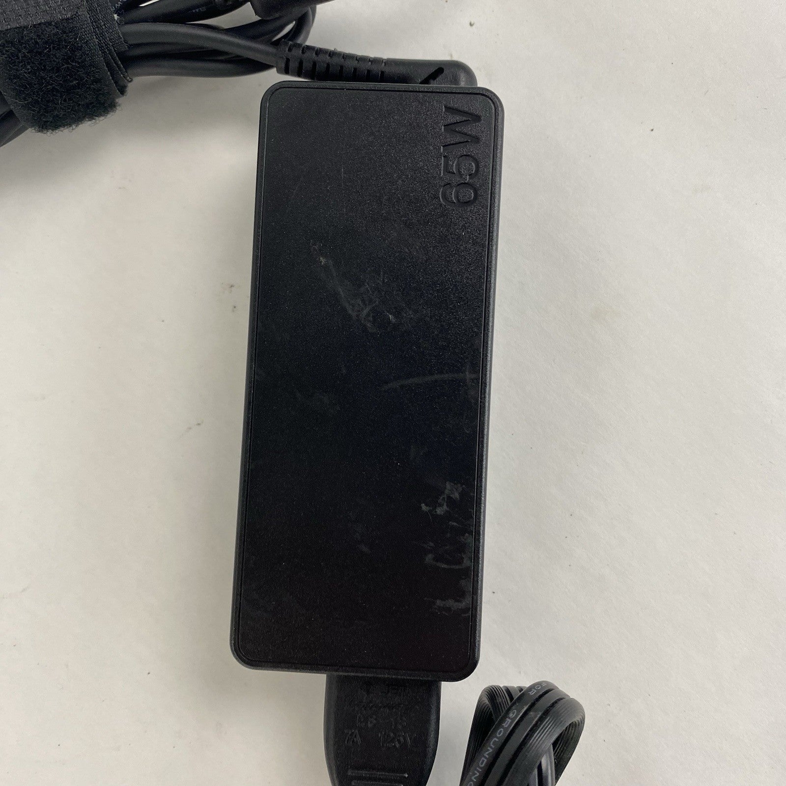 Lenovo A19-065N2A 65W AC Adapter Yellow Square Tip Lot of 52