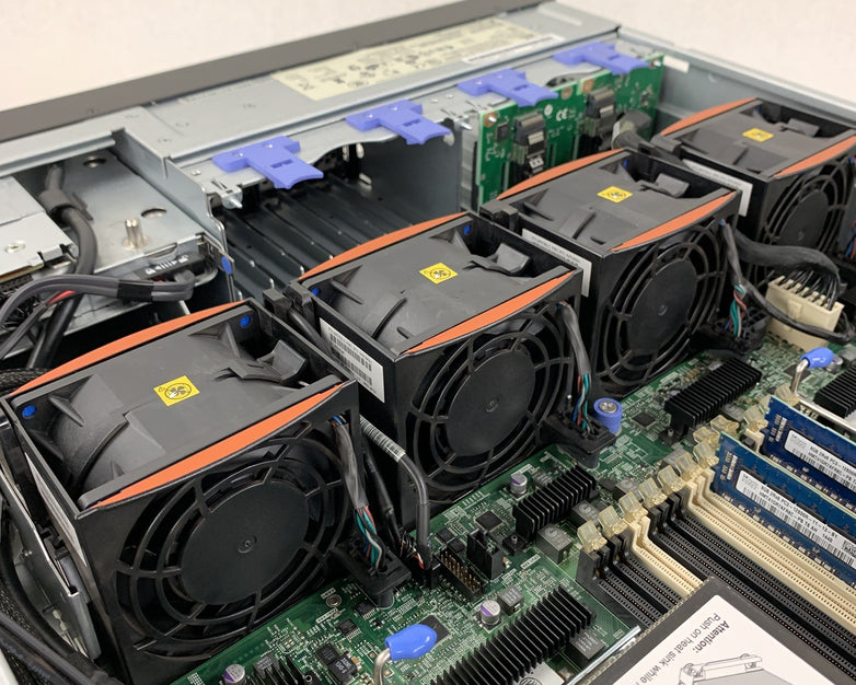 IBM System x3650 M4 Server  2x  E5-2640 2.5 GHz 32 GB RAM No OS No 2.5" HDD