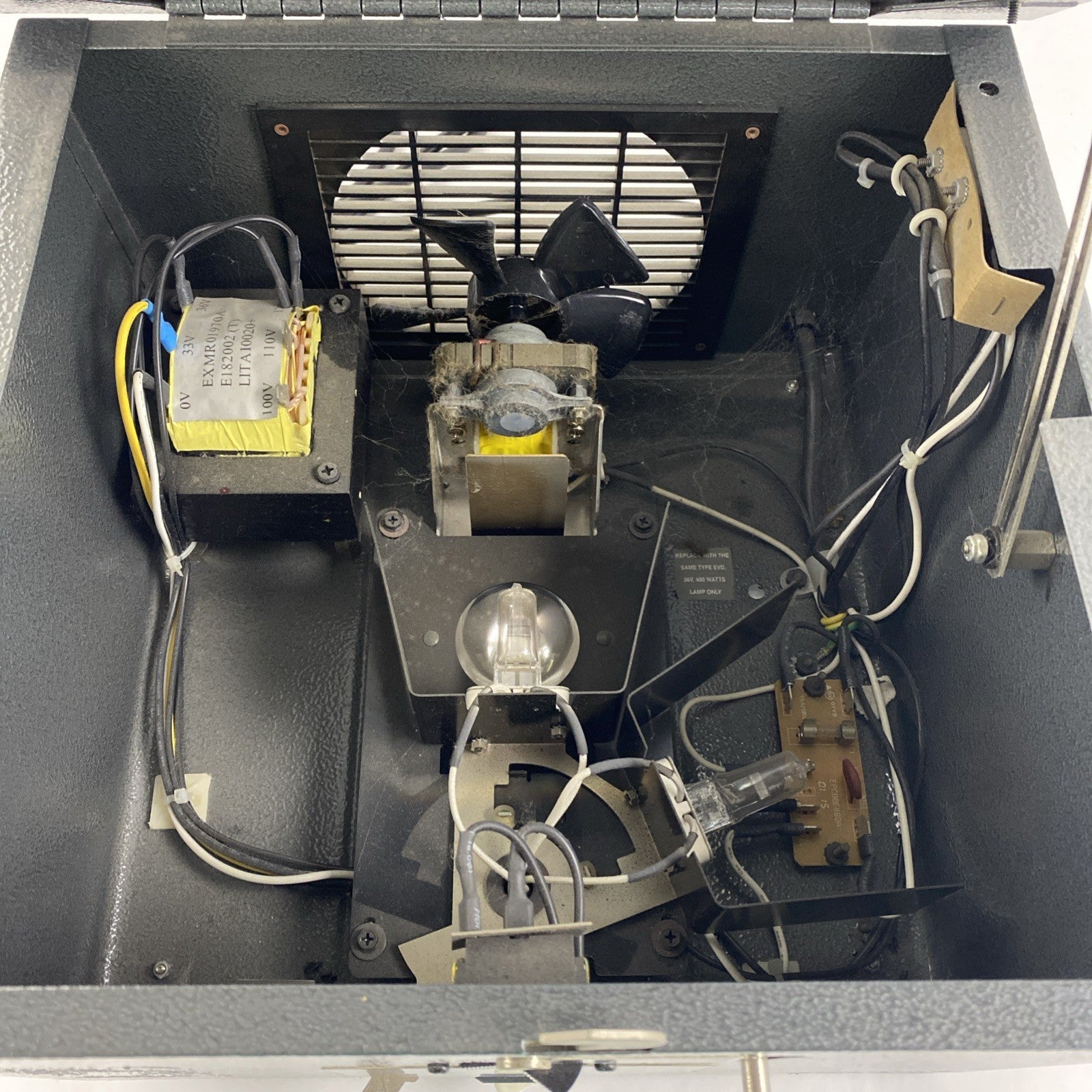 Eiki 3860A Still Picture Projector Power Tested8