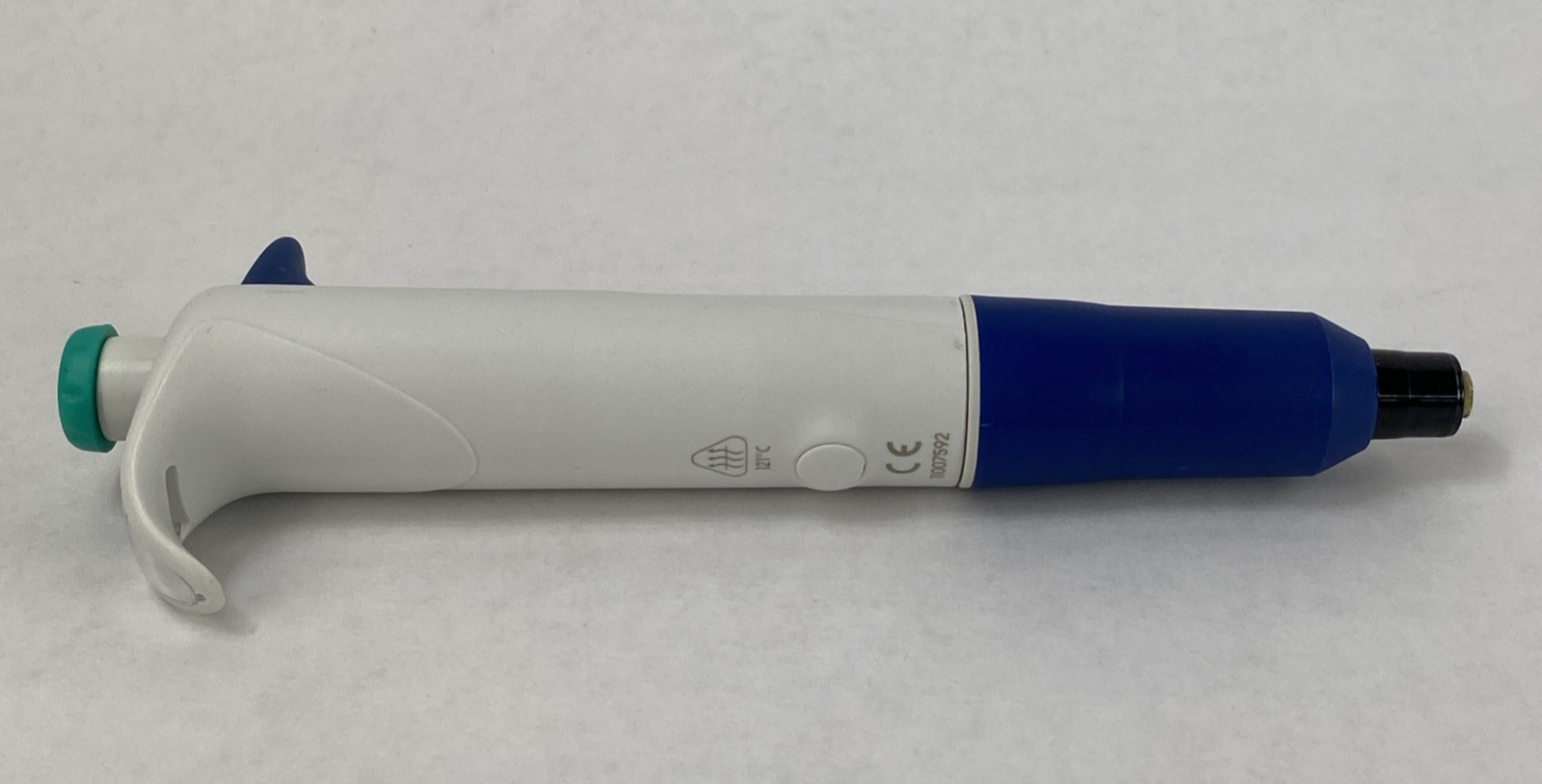Biohit m5000 500-5000 µL Single Channel Handheld Manual Pipette5
