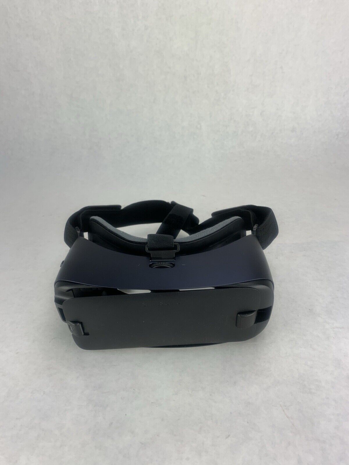 Samsung SM-R323 Gear VR