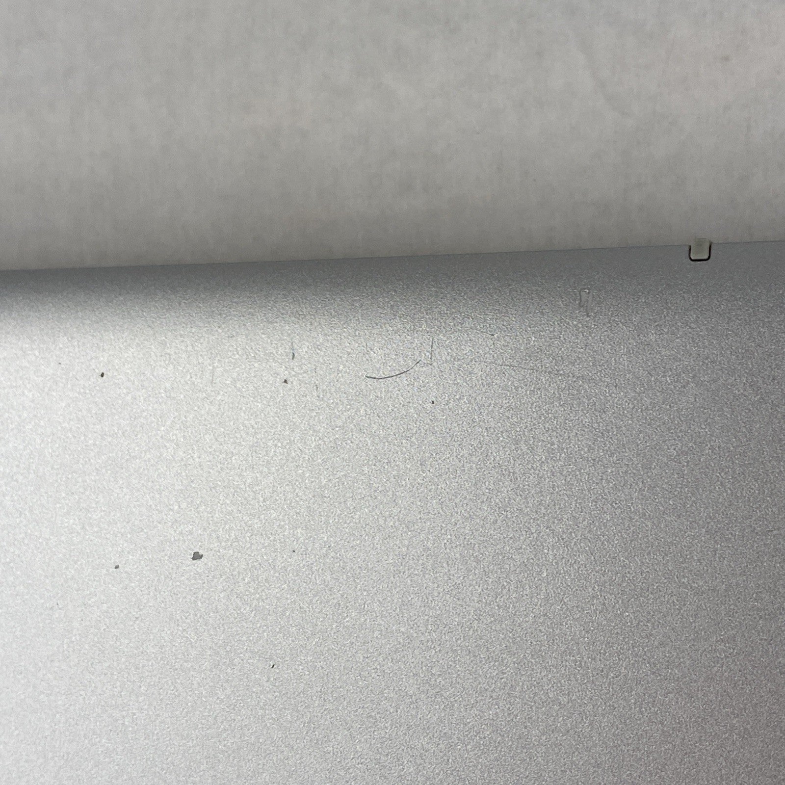 HP Laptop 17-cp1035cl AMD Ryzen 5 5625U 2.30 GHz 16 GB 17.3" No HDD No OS