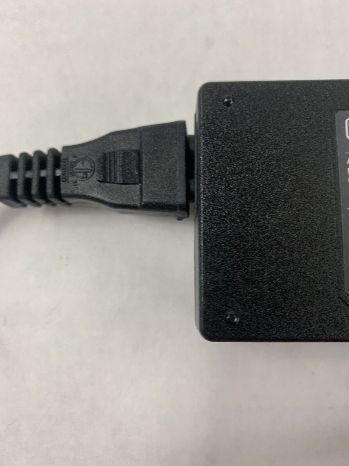 Chicony A16-100P1A Laptop AC Adapter 20V 5A 100W