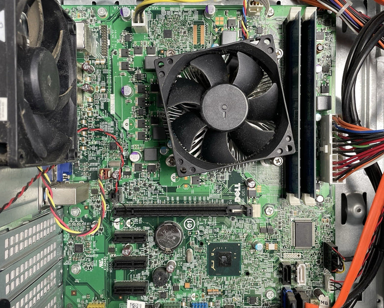 Dell Optiplex 390 MT Intel Core i3-2120 3.30 GHz 4 GB Ram No HDD No OS